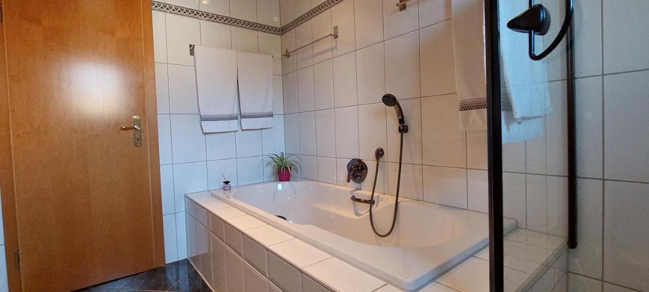 Ferienwohnung Odenwaldblick Momlingen 외부 사진